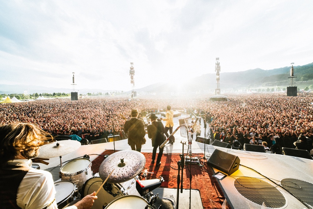  Vintage Trouble 
