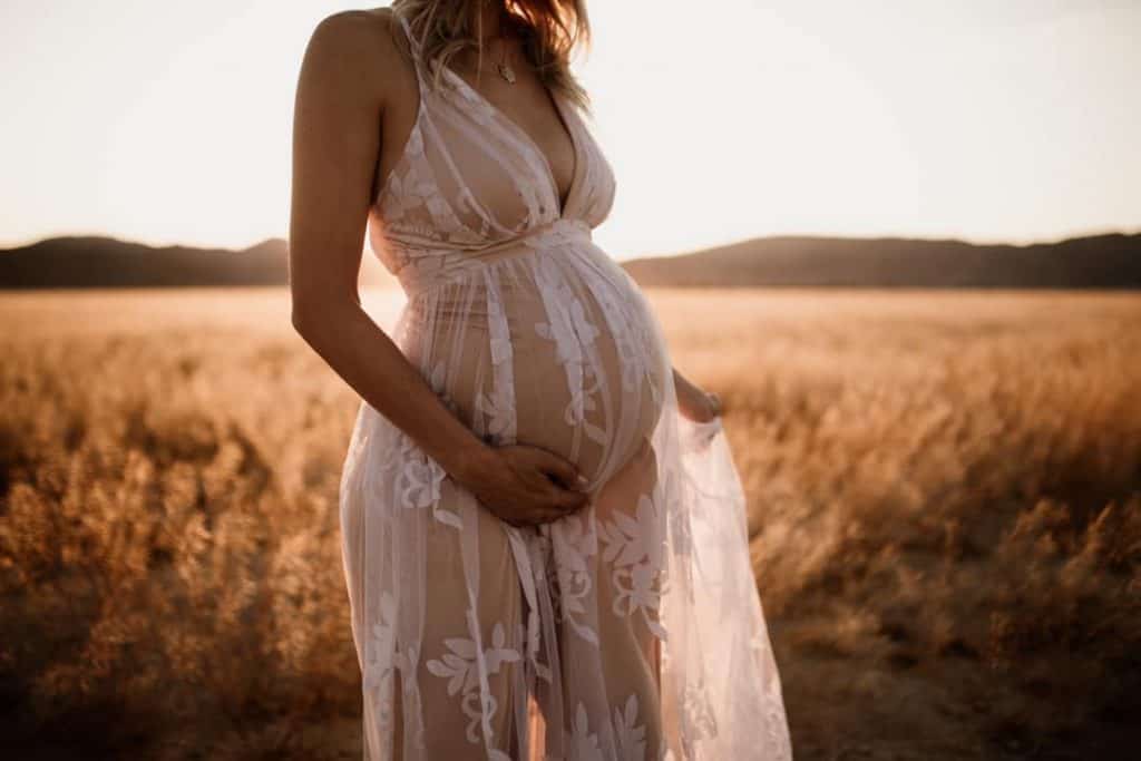 Maternity Photoshoot Ideas