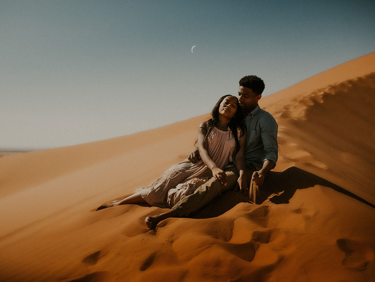 You Will Rock Your Next Session After You've Seen These Couples Photos!
