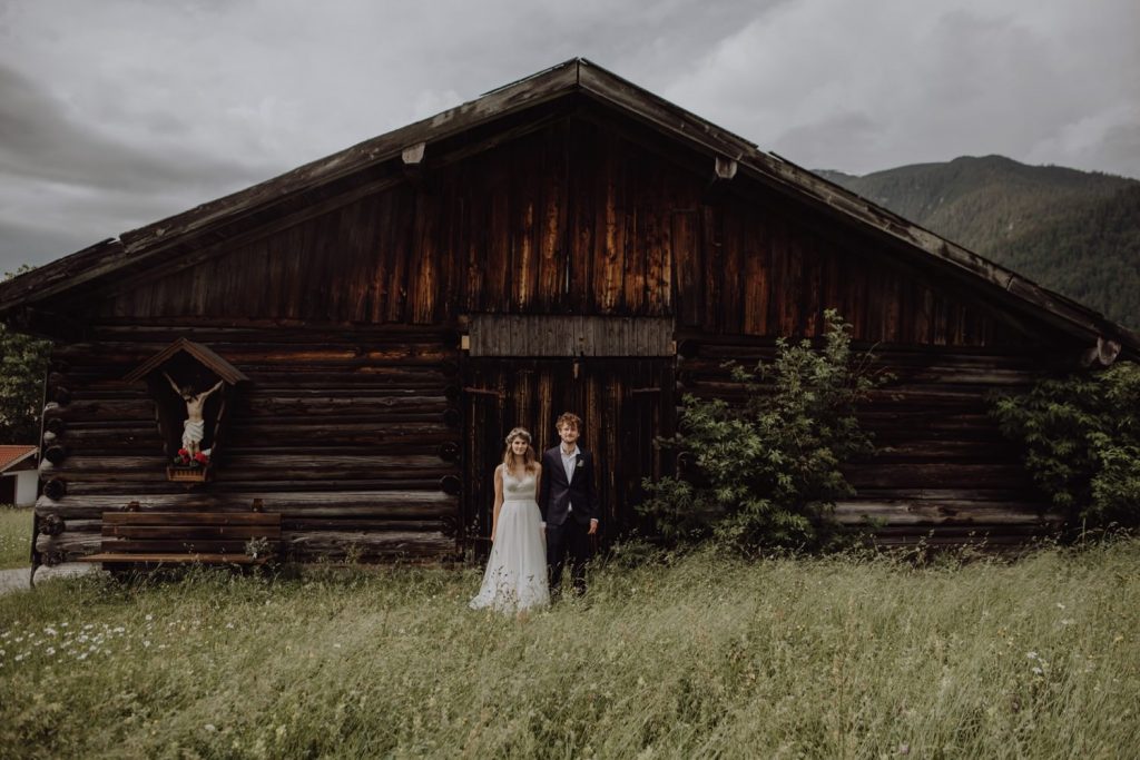 cabin wedding